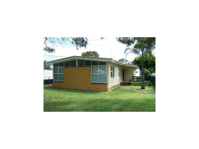 111 Koona Street, Albion Park Rail NSW 2527