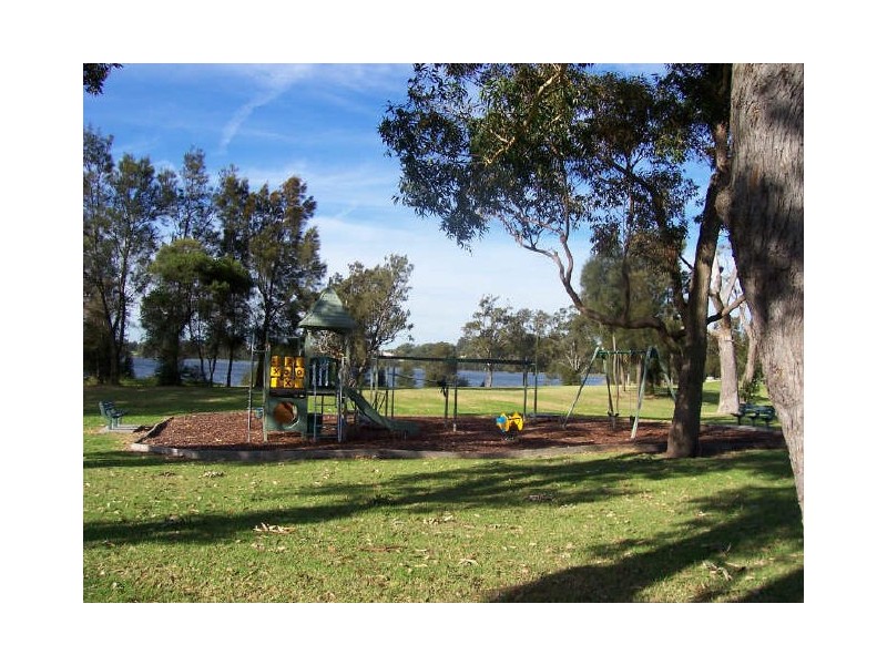 111 Koona Street, Albion Park Rail NSW 2527