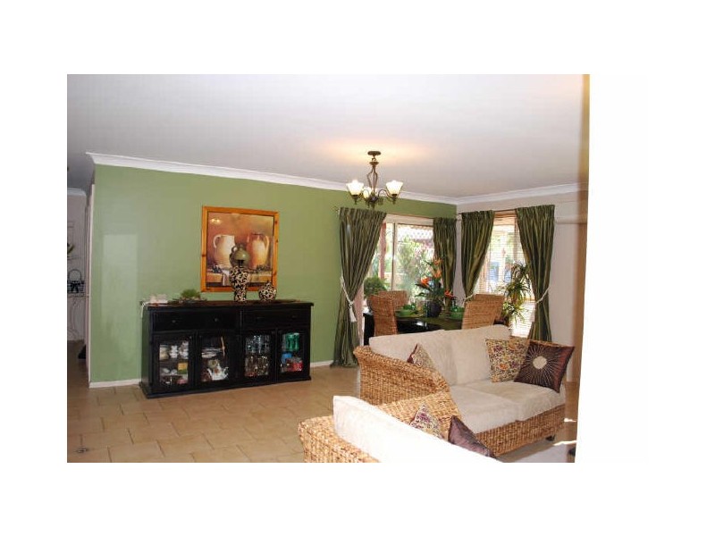 1/1 Lauren Place, Dapto NSW 2530