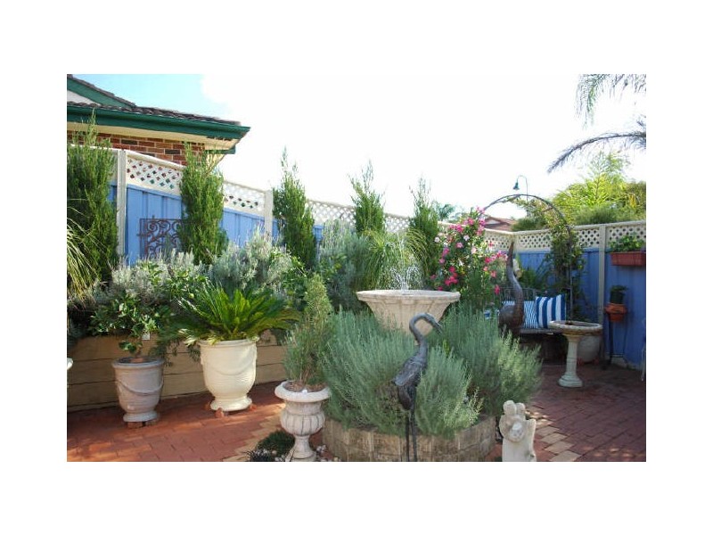 1/1 Lauren Place, Dapto NSW 2530