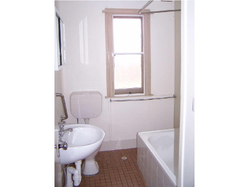 32 Inglebar Crescent, Koonawarra NSW 2530