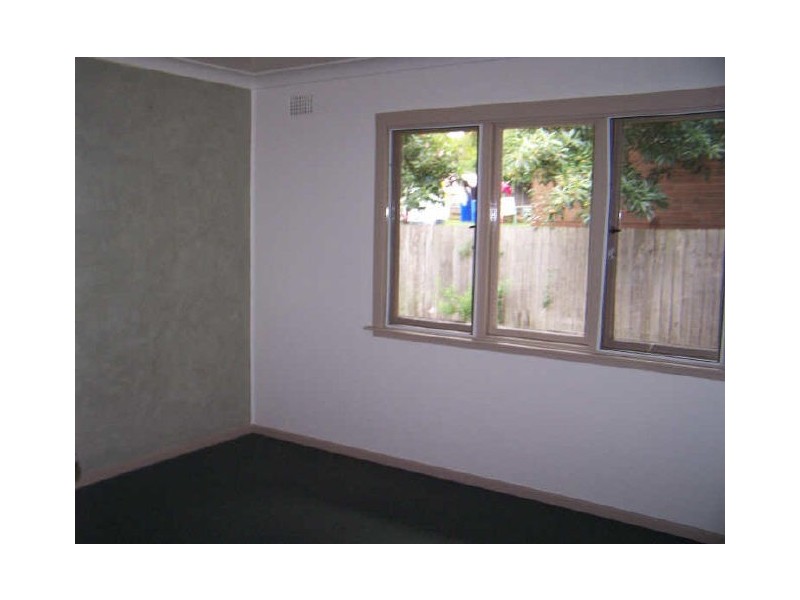 32 Inglebar Crescent, Koonawarra NSW 2530