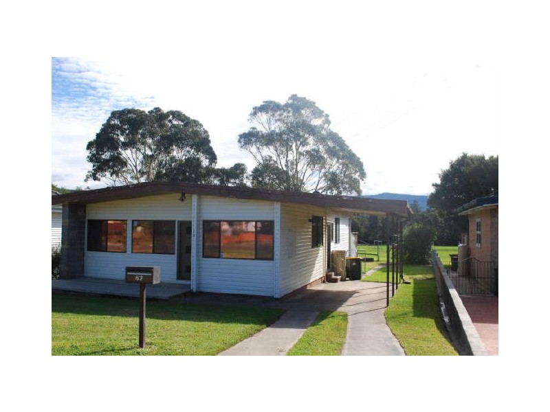 62 Parkside Drive, Dapto NSW 2530