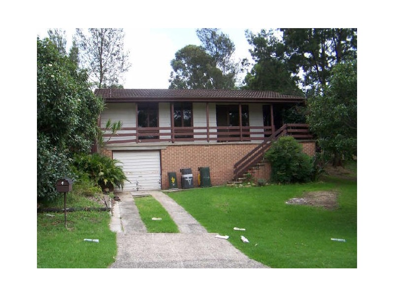 4 Malonga Place, Koonawarra NSW 2530