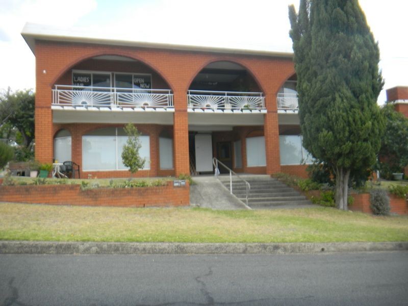 2/2 Bannister Street, Dapto NSW 2530