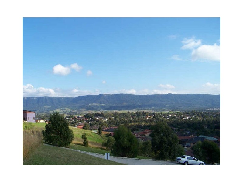 44 Carlyle Close, Dapto NSW 2530