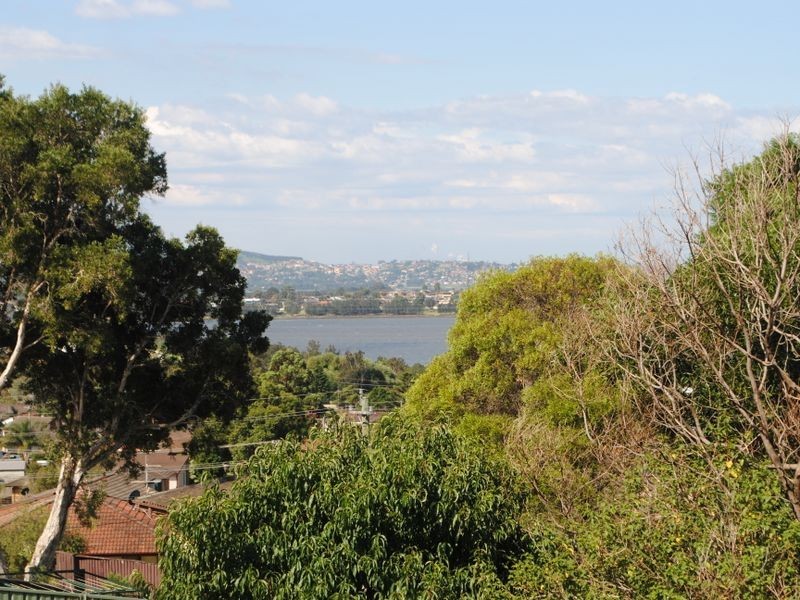 15 Woombye Close, Koonawarra NSW 2530