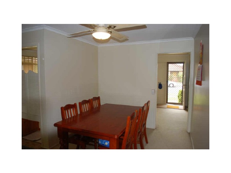 15 Parkdale Avenue, Horsley NSW 2530