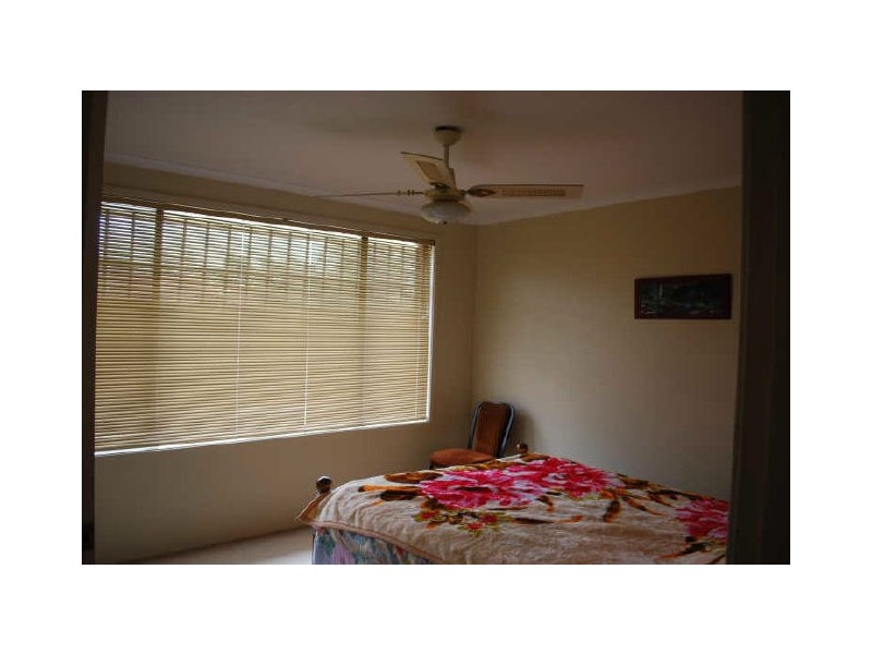 15 Parkdale Avenue, Horsley NSW 2530