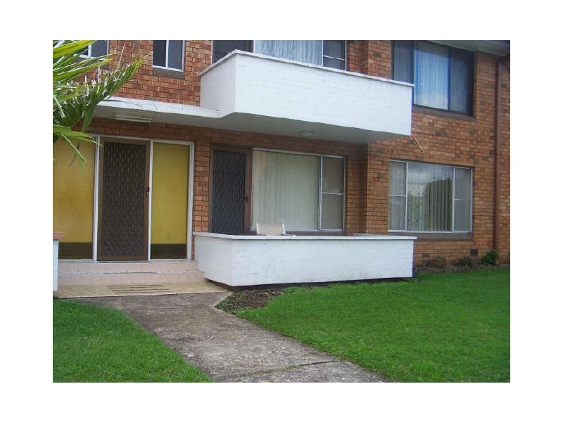 2/15 Prince Edward Drive, Brownsville NSW 2530