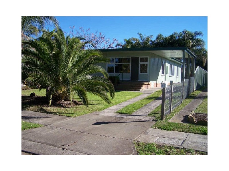 26 Bingara Avenue, Dapto NSW 2530