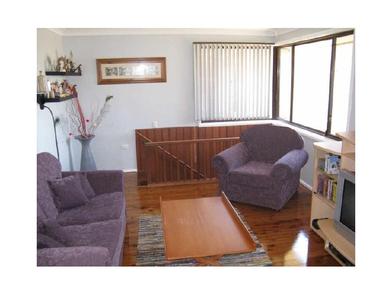10 Hayward Street, Kanahooka NSW 2530