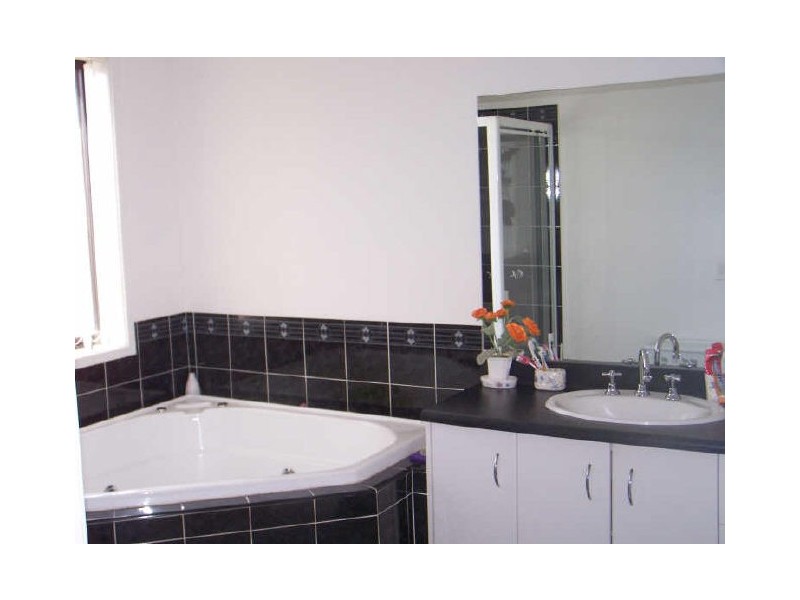 3 Ashwood Place, Horsley NSW 2530