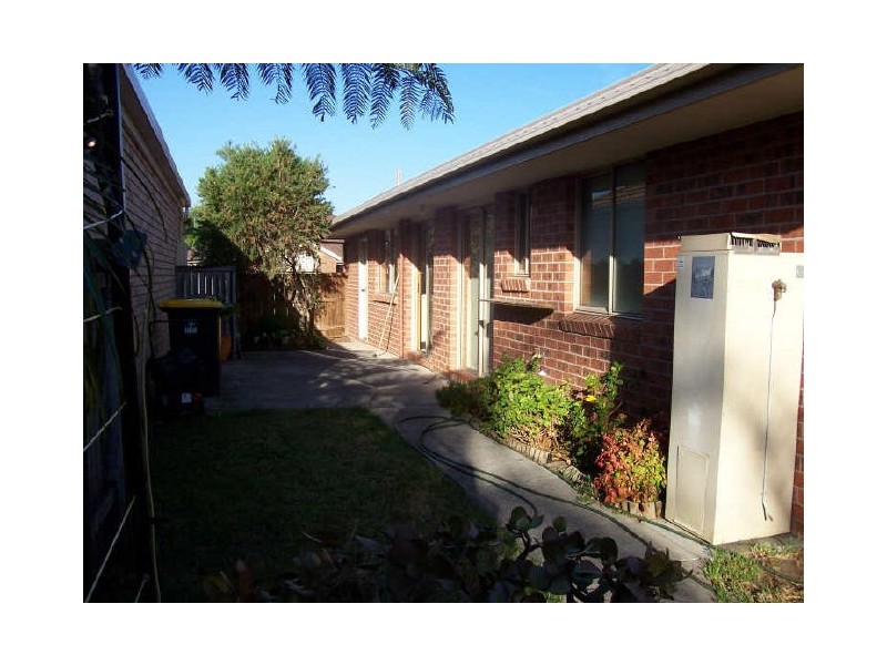 4 Jenail Place, Horsley NSW 2530