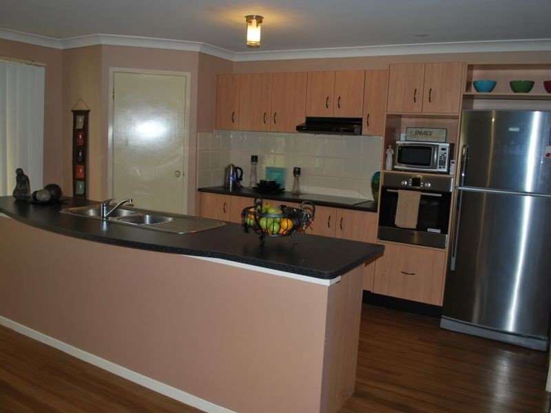 18 Karara Avenue, Horsley NSW 2530