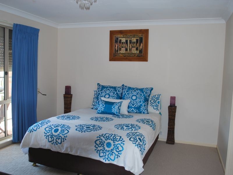 18 Karara Avenue, Horsley NSW 2530