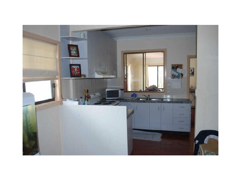 16 Rhondda Street, Berkeley NSW 2506