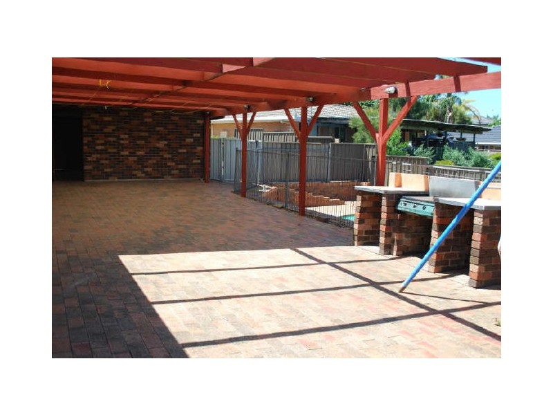 41 Sierra Drive, Horsley NSW 2530