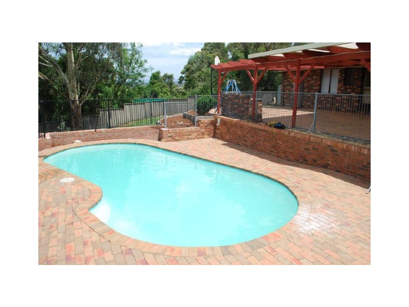 41 Sierra Drive, Horsley NSW 2530
