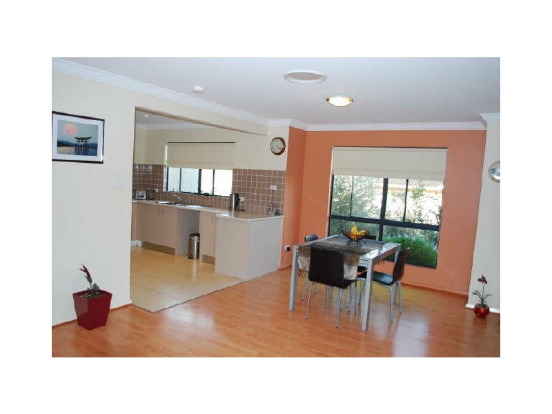 37 Campaspe Circuit, Albion Park NSW 2527