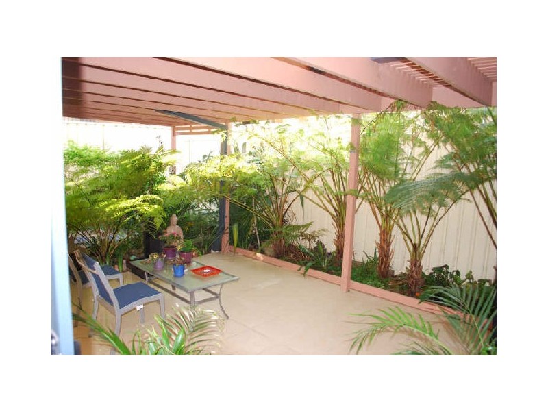 37 Campaspe Circuit, Albion Park NSW 2527