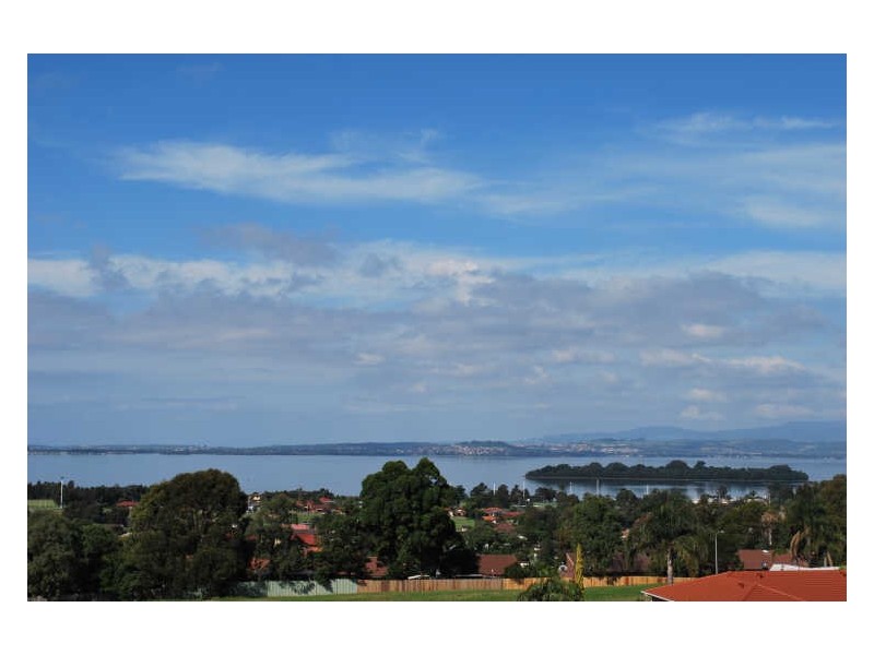 3B Tuggerah Place, Berkeley NSW 2506