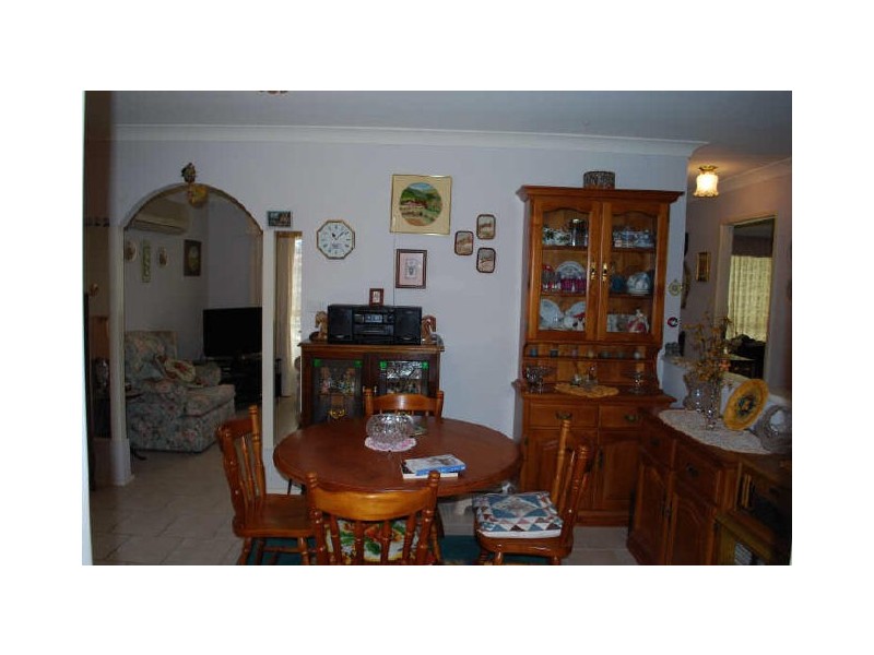 12 Amanda Place, Horsley NSW 2530