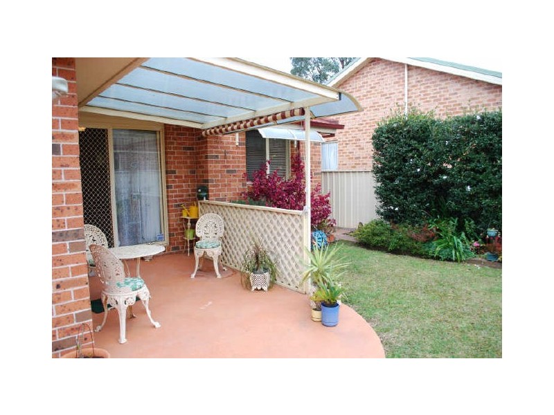 12 Amanda Place, Horsley NSW 2530