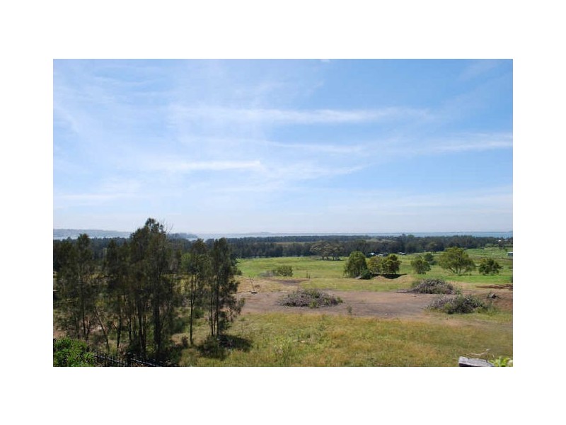 46 Sanderson Road, Kanahooka NSW 2530
