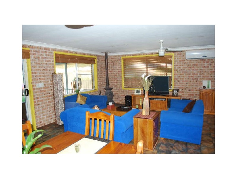 20 Huntley Road, Dapto NSW 2530