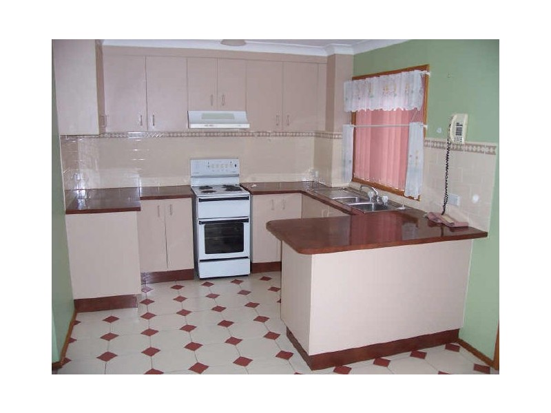 8/24 Bateman Avenue, Albion Park Rail NSW 2527