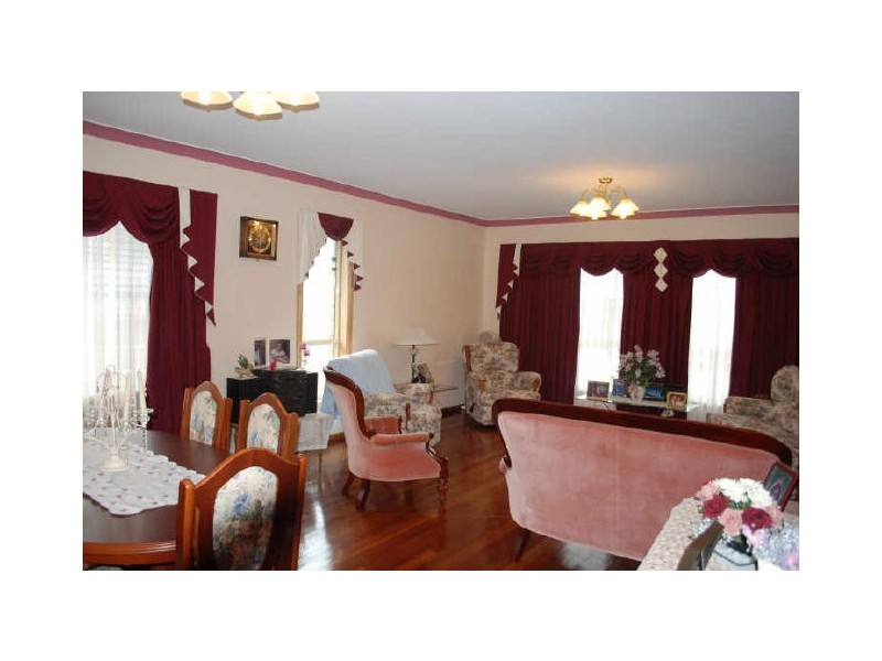 9 Mulgara Place, Blackbutt NSW 2529