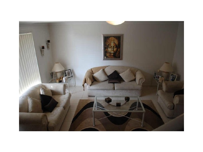 4/10-12 Bateman Avenue, Albion Park Rail NSW 2527