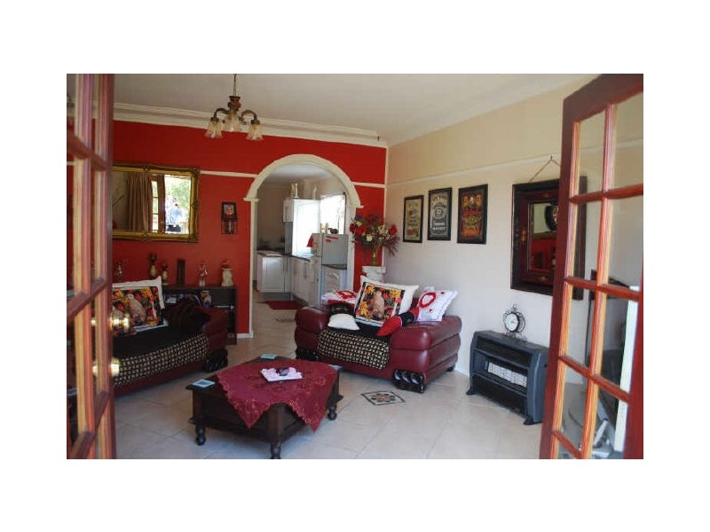 64 Hertford Street, Berkeley NSW 2506