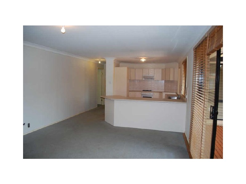 11 Springwood Street, Albion Park NSW 2527