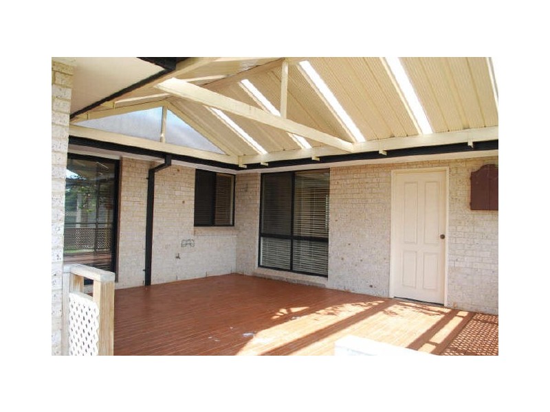 11 Springwood Street, Albion Park NSW 2527