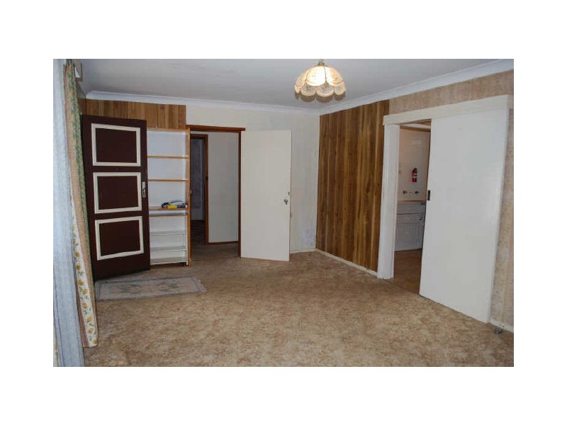 30 Gilba Road, Koonawarra NSW 2530