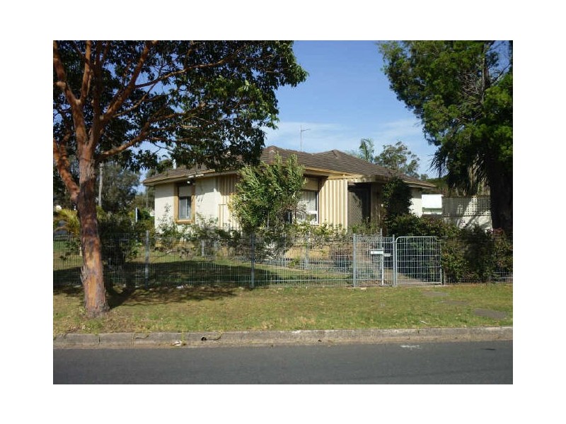 1 Essex Street, Berkeley NSW 2506