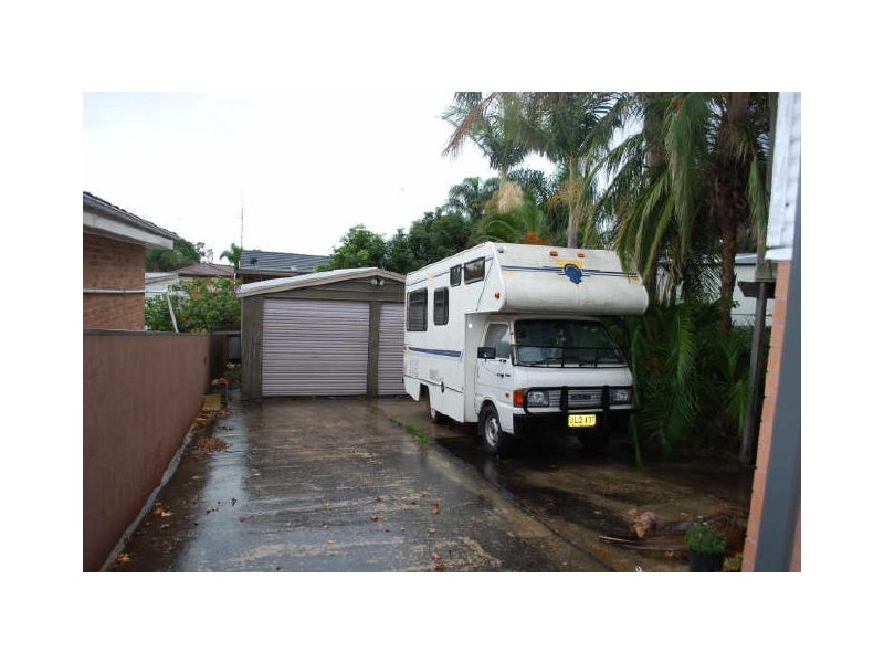 14 Kalang Avenue, Kanahooka NSW 2530