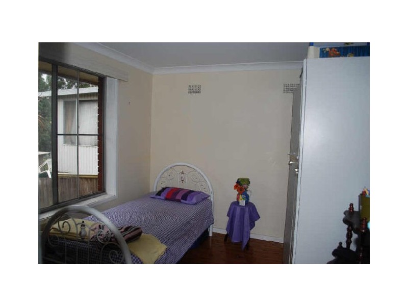 73 Lakelands Drive, Dapto NSW 2530