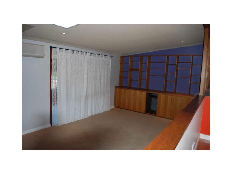 10 Highview Drive, Farmborough Heights NSW 2526