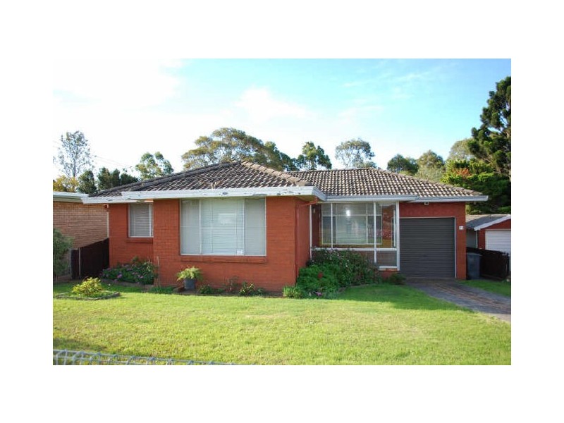 71 Lakelands Drive, Dapto NSW 2530