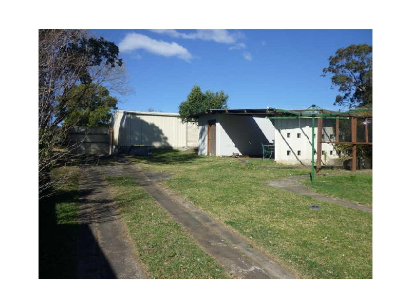13 Amaral Avenue, Dapto NSW 2530