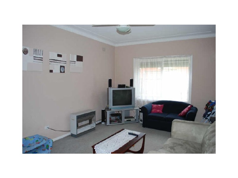 45 Wentworth Street, Oak Flats NSW 2529
