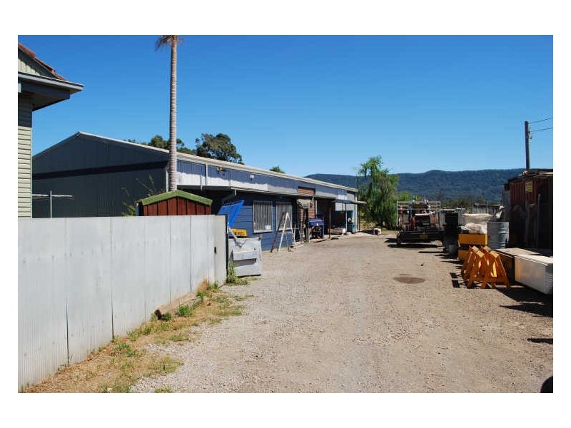 1 Hamilton Street, Dapto NSW 2530