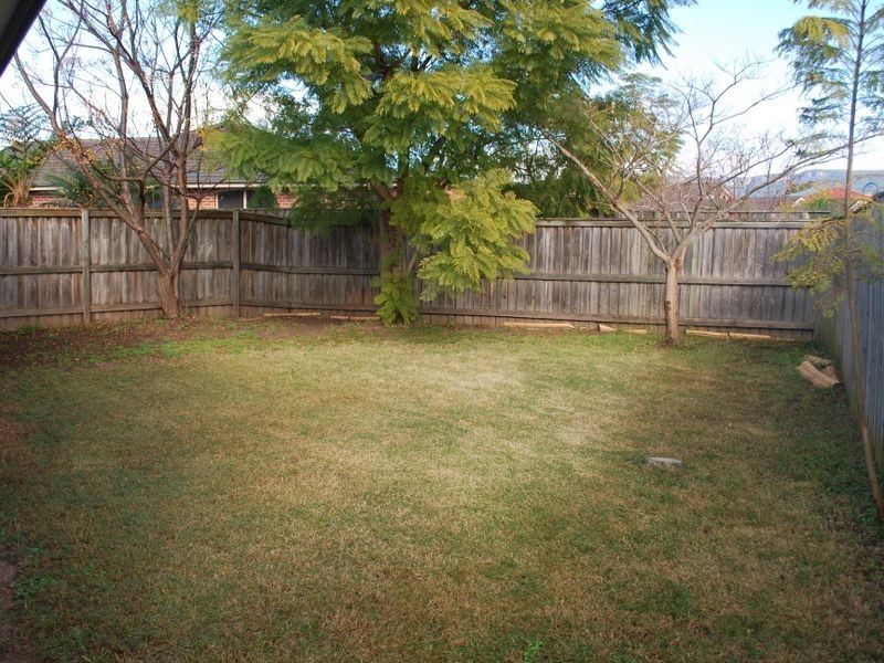 8 Greywood Place, Horsley NSW 2530