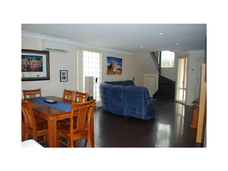 3/20 Station Street, Dapto NSW 2530