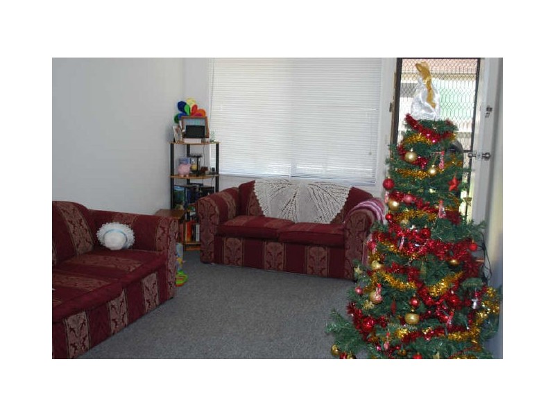 1/4 Lyne Street, Oak Flats NSW 2529
