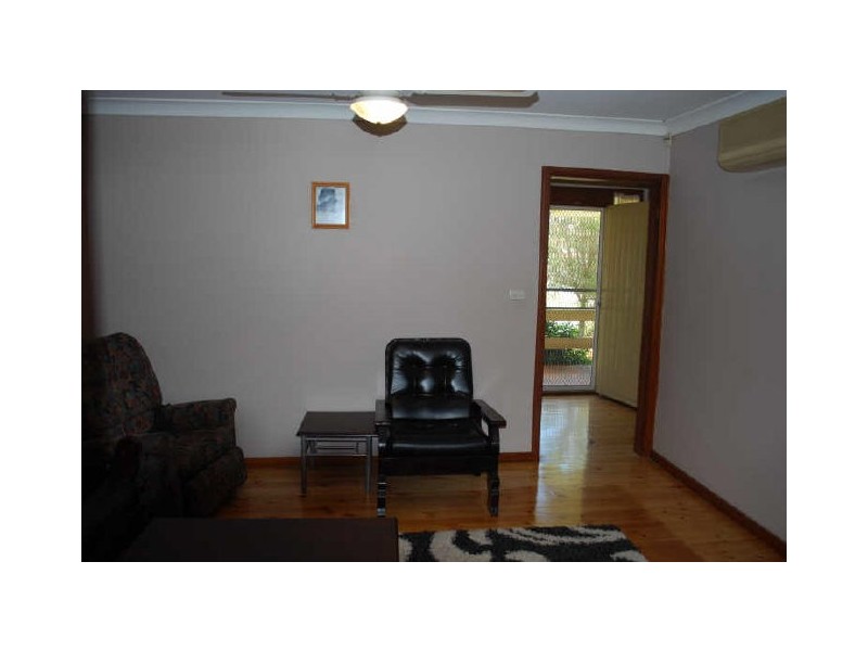 9 Karingal Avenue, Koonawarra NSW 2530