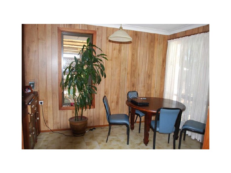 9 Karingal Avenue, Koonawarra NSW 2530